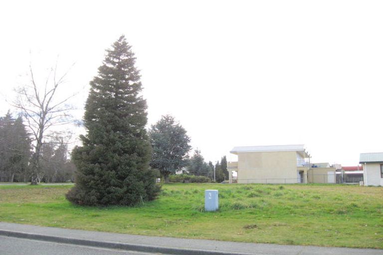 Photo of property in 1 Cleddau Street, Te Anau, 9600