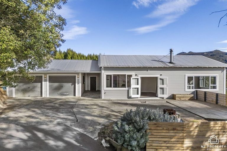 Photo of property in 85 Wickliffe Terrace, Port Chalmers, 9023