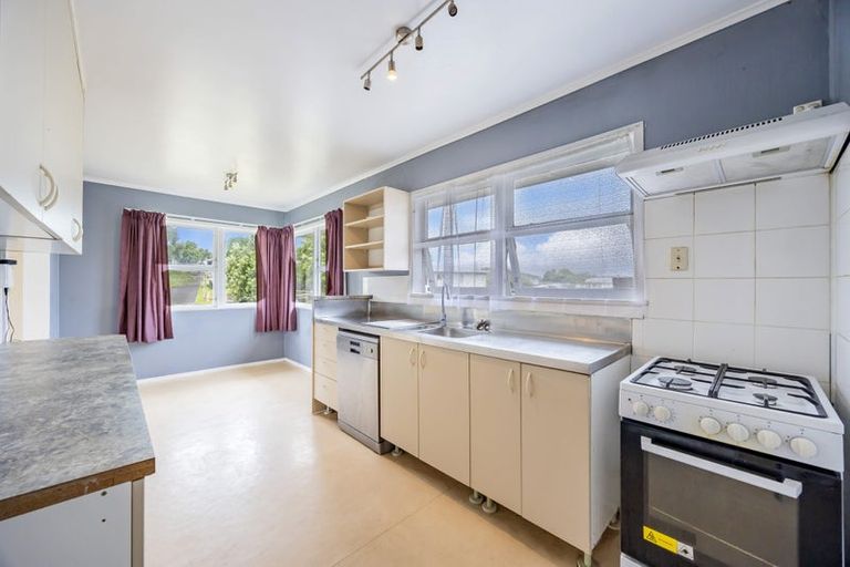 Photo of property in 41 Ashgrove Road, Mangere, Auckland, 2022