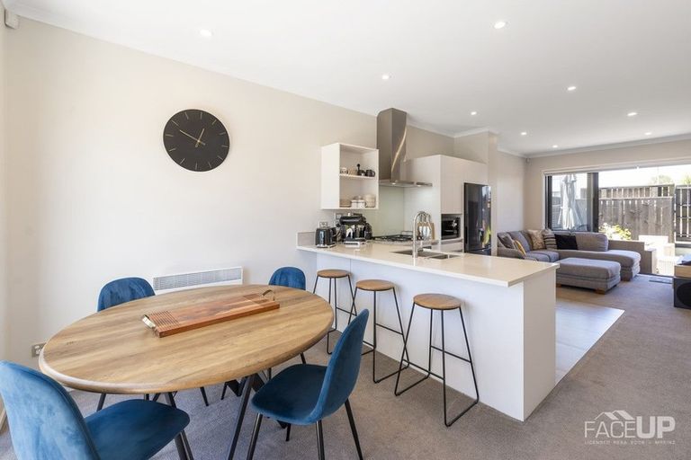 Photo of property in 18 Walter Merton Road, Hobsonville, Auckland, 0616