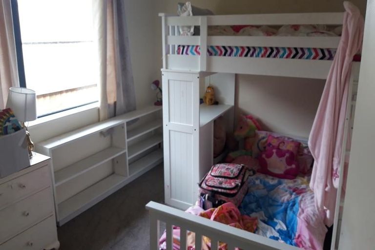 Photo of property in 154a Wainoni Road, Avondale, Christchurch, 8061