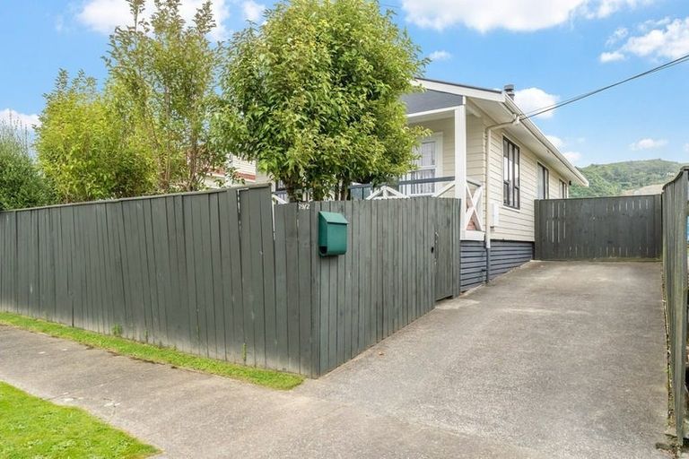 Photo of property in 2/79 Molesworth Street, Taita, Lower Hutt, 5011