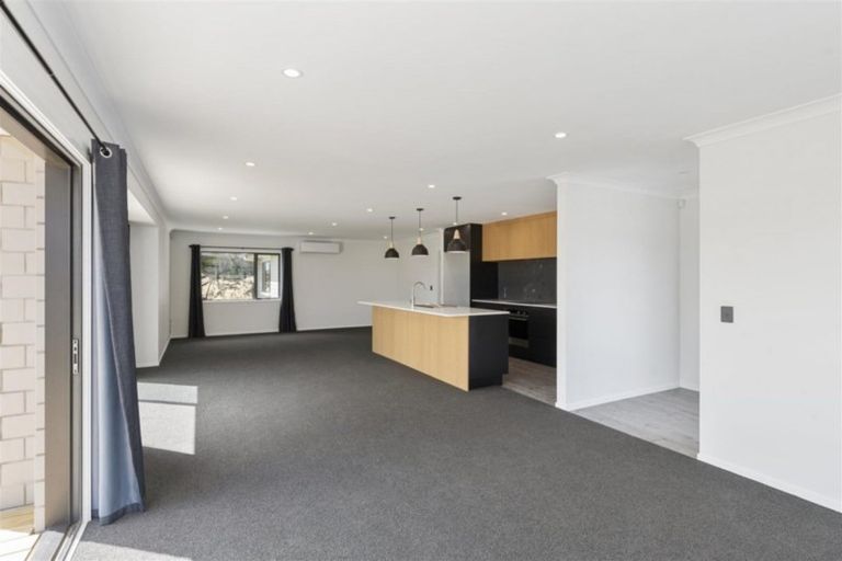 Photo of property in 13 Oxnam Place, Foxton Beach, Foxton, 4815