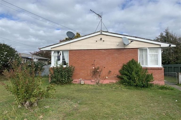 Photo of property in 2 Forth Street, Levin, 5510