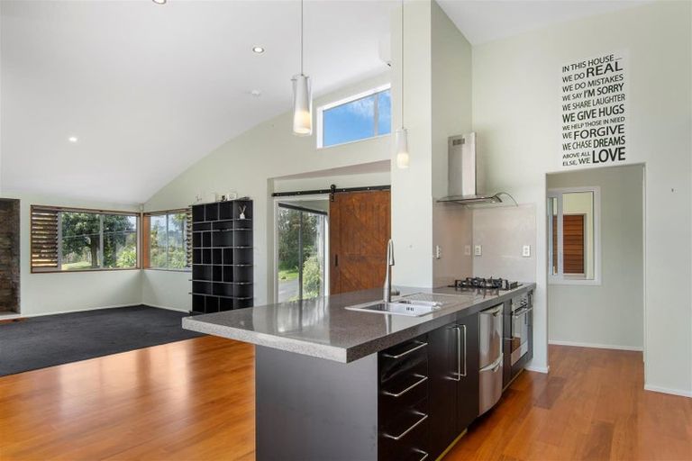Photo of property in 275 Waitaha Road, Welcome Bay, Tauranga, 3112