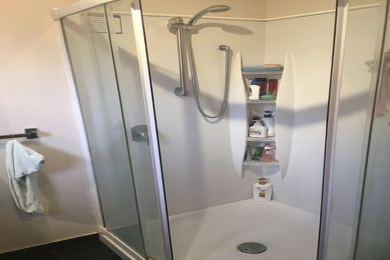 Photo of property in 62 Stott Avenue, Birkdale, Auckland, 0626