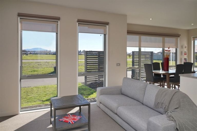 Photo of property in 38 Solander Road, Pegasus, 7612