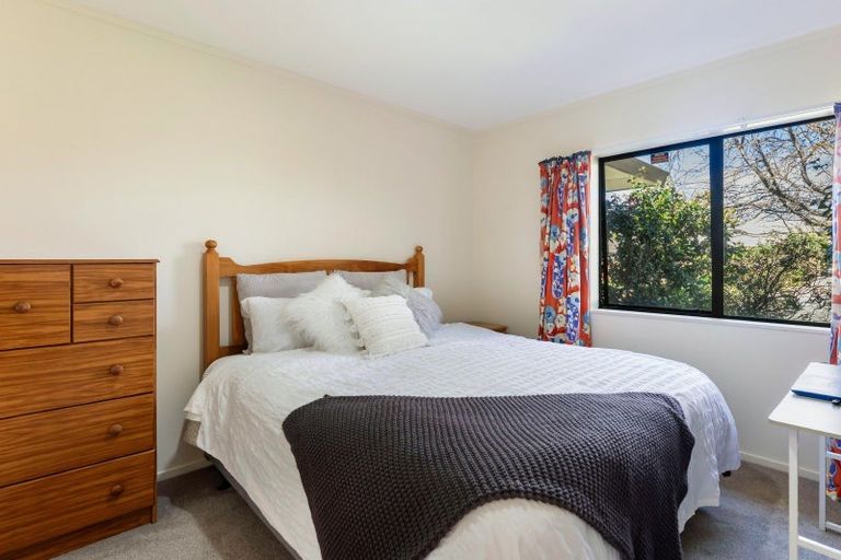 Photo of property in 19 Hadleigh Court, Paraparaumu, 5032