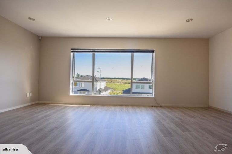Photo of property in 63 Voyager Drive, Gulf Harbour, Whangaparaoa, 0930
