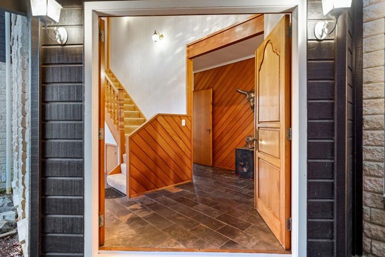 Photo of property in 4 Kotare Place, Sandspit, Warkworth, 0982