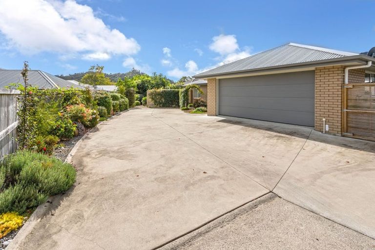 Photo of property in 80 Golden Shore Place, Coromandel, 3506