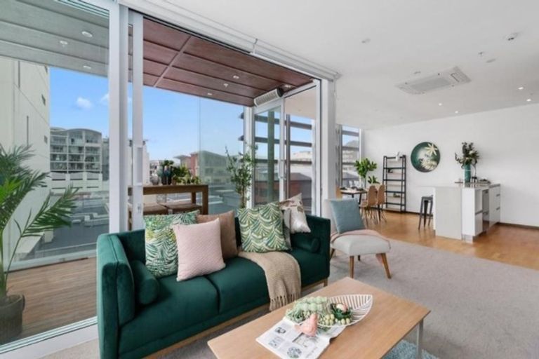 Photo of property in Il Casino Apartments, 501/38 Jessie Street, Te Aro, Wellington, 6011