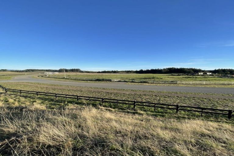 Photo of property in 18 Truebridge Drive, Waitarere, Levin, 5510