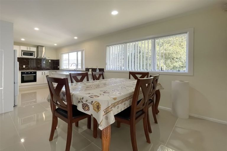 Photo of property in 24 Olive Crescent, Papatoetoe, Auckland, 2025