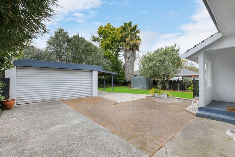 Photo of property in 18 Tui Avenue, Forest Lake, Hamilton, 3200