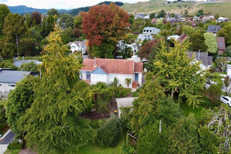 Photo of property in 24 Selwyn Road, Lynmore, Rotorua, 3010