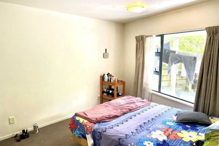 Photo of property in 1/53 The Avenue, Albany, Auckland, 0632