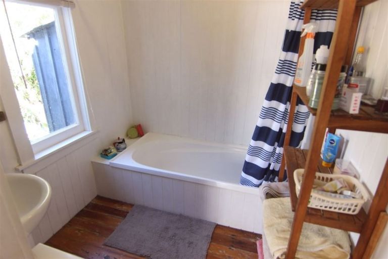 Photo of property in 210 Baillie Street, Thames, 3500