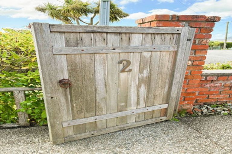 Photo of property in 2 Kamahi Street, Kaka Point, Balclutha, 9271