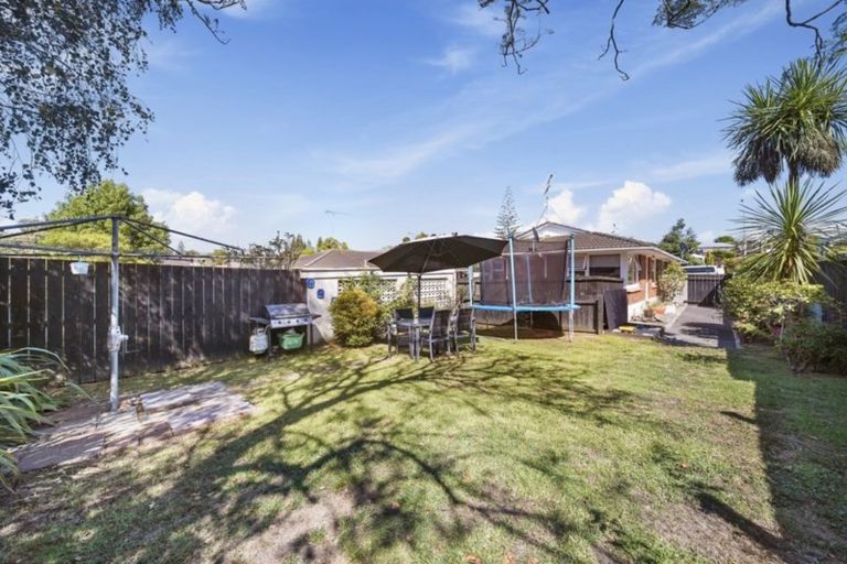 Photo of property in 2/32 Udys Road, Pakuranga, Auckland, 2010