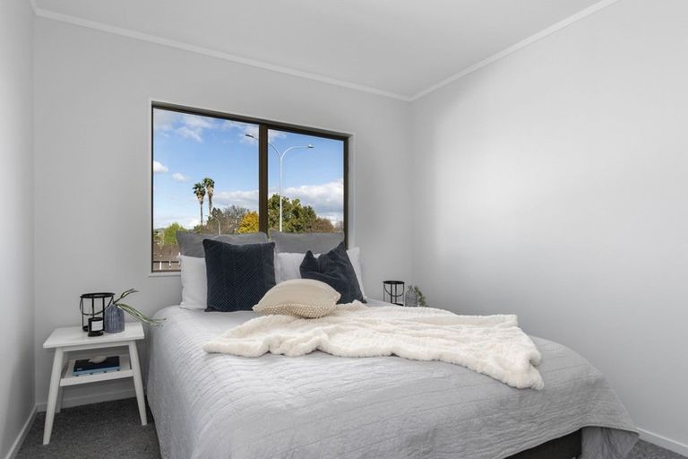 Photo of property in 51 Lagoon Place, Poike, Tauranga, 3112