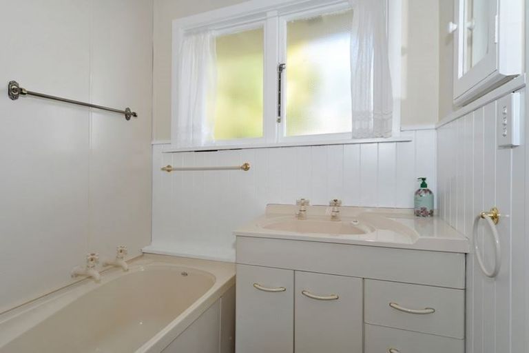 Photo of property in 25 Gainford Street, Avonhead, Christchurch, 8042