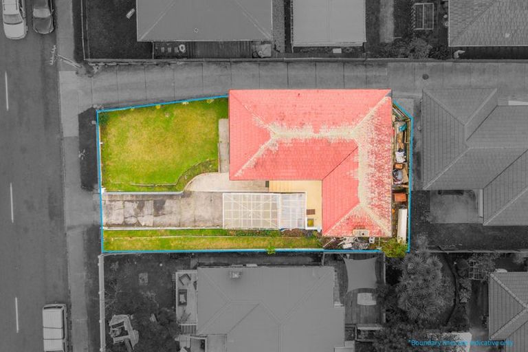 Photo of property in 61 Halver Road, Hillpark, Auckland, 2102