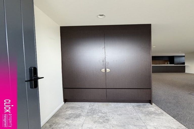 Photo of property in 33 Melbourne Street, South Dunedin, Dunedin, 9012