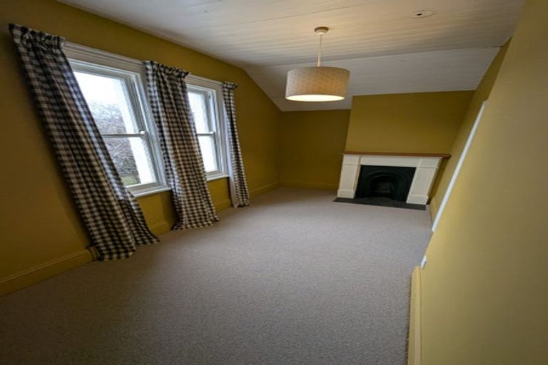 Photo of property in 48 Fitzroy Street, Caversham, Dunedin, 9012