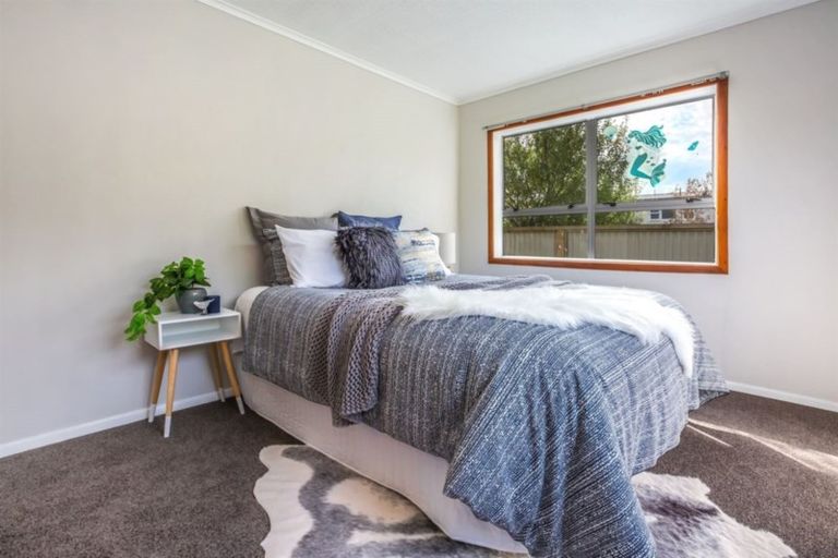 Photo of property in 25 Paekakariki Hill Road, Pauatahanui, Porirua, 5381