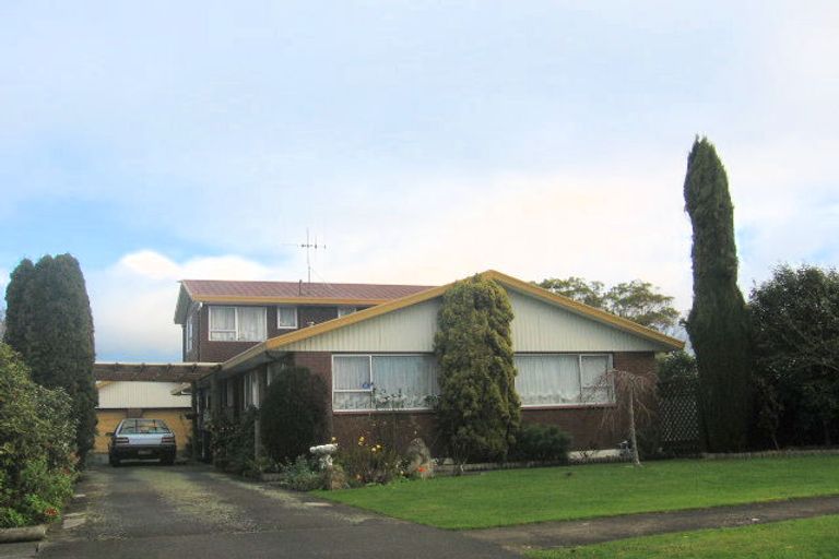 Photo of property in 19 Wild Street, Feilding, 4702