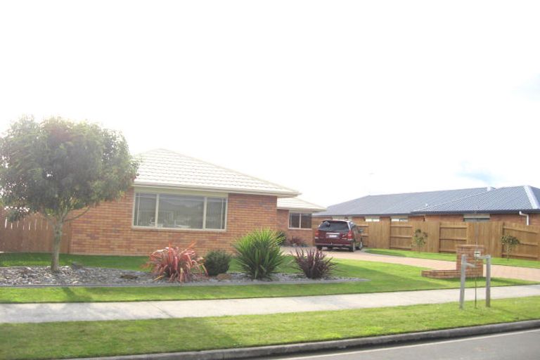 Photo of property in 7 Edenpark Drive, Rototuna North, Hamilton, 3210