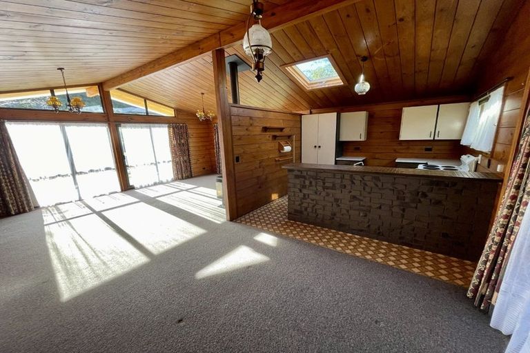 Photo of property in 78 Tawhai Street, Stokes Valley, Lower Hutt, 5019