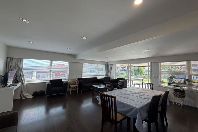 Photo of property in 46 Marriott Road, Pakuranga, Auckland, 2010