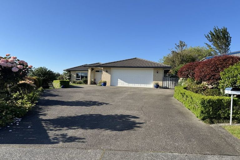 Photo of property in 14 Hillcrest Street, Tirau, 3410