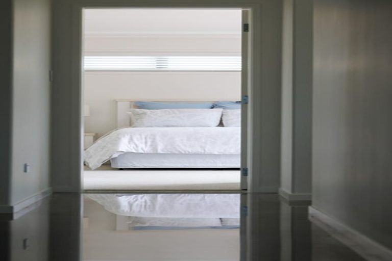 Photo of property in 14 Beveridge Road, One Tree Point, 0118