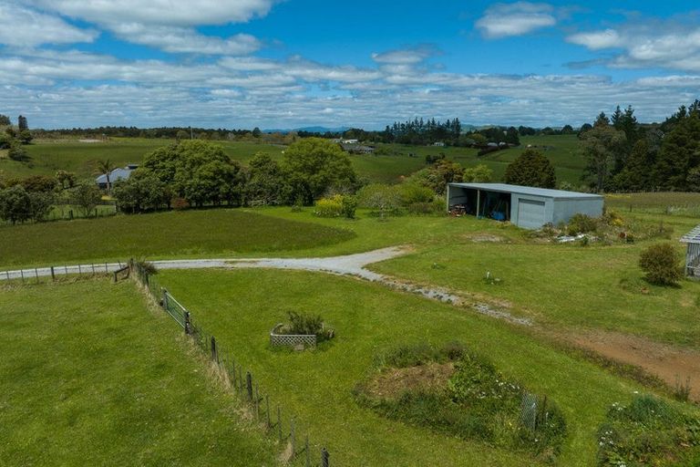 Photo of property in 33 Signal Road, Okaihau, 0475