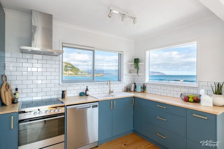 Photo of property in 144 Owhiro Bay Parade, Owhiro Bay, Wellington, 6023