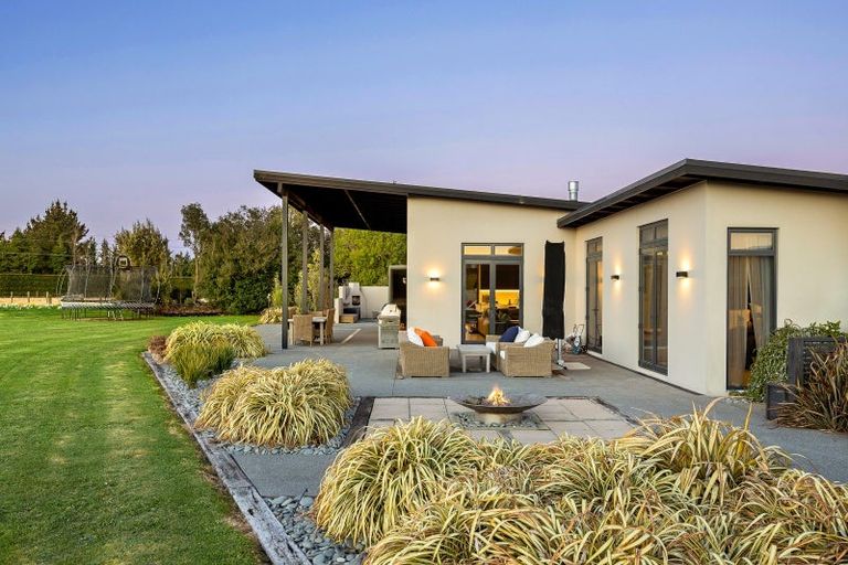 Photo of property in 1427 Tram Road, Swannanoa, Rangiora, 7475