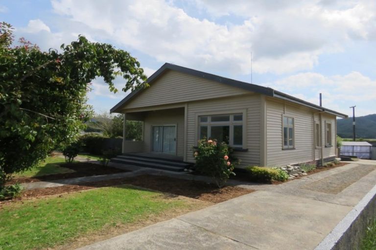 Photo of property in 54 Crampton Road, Reefton, 7830