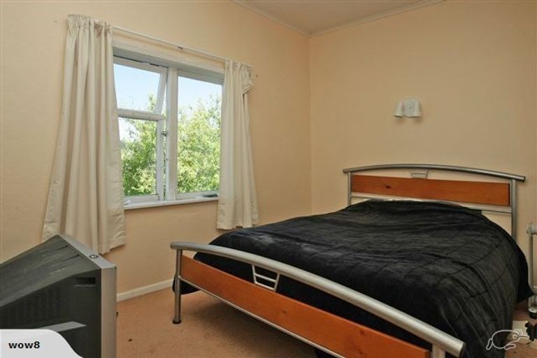 Photo of property in 6 Picton Avenue, Newtown, Wellington, 6021