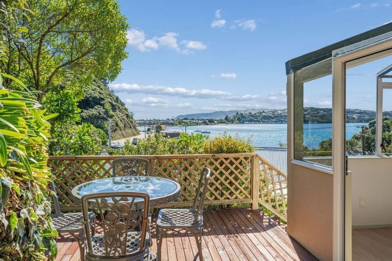 Photo of property in 88a Paremata Road, Paremata, Porirua, 5024