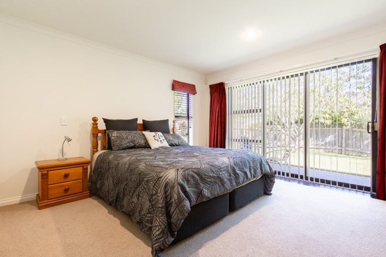 Photo of property in 177 Mazengarb Road, Paraparaumu, 5032