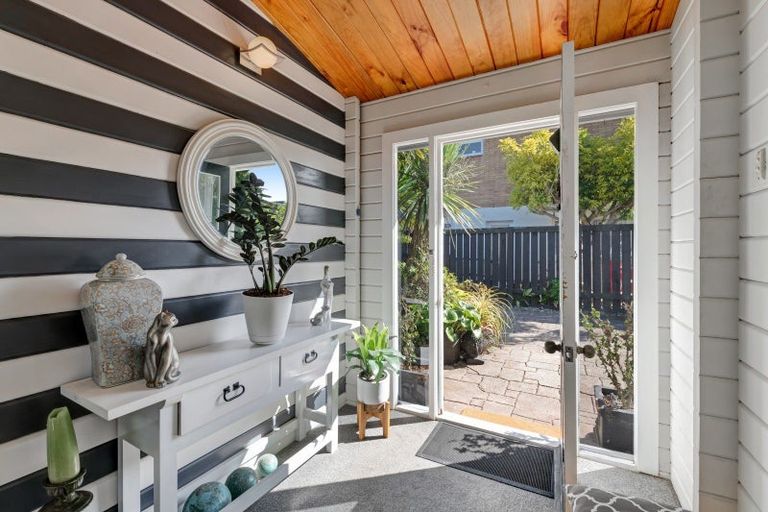 Photo of property in 40 Manly Park Avenue, Manly, Whangaparaoa, 0930