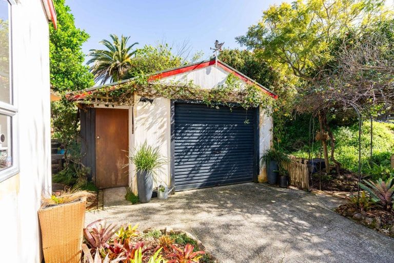 Photo of property in 12 Whangarei Heads Road, Onerahi, Whangarei, 0110