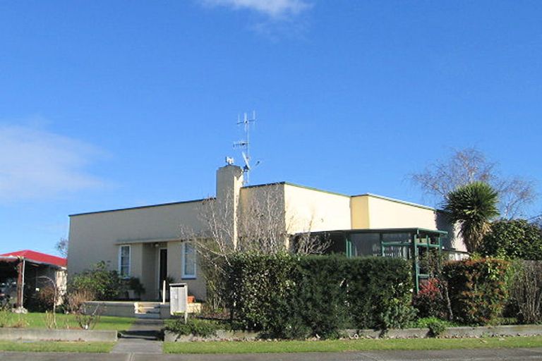 Photo of property in 601 Massey Street, Akina, Hastings, 4122