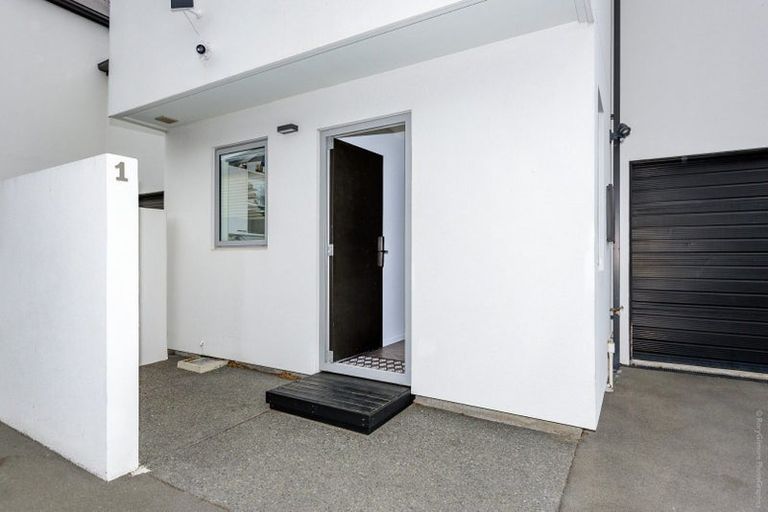 Photo of property in 1/84 Shakespeare Road, Waltham, Christchurch, 8023