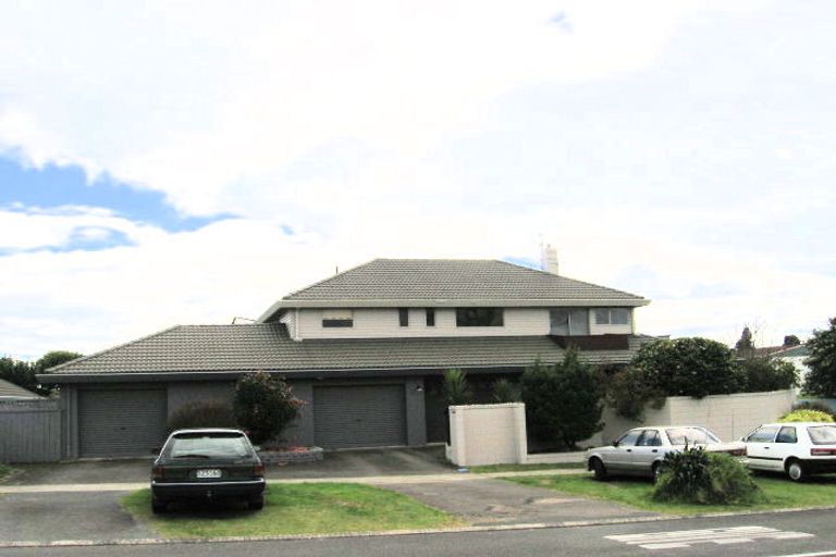 Photo of property in 23 Willow Street, Tauranga, 3110