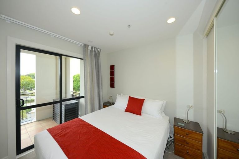 Photo of property in West Fitzroy, 5d/66 Armagh Street, Christchurch Central, Christchurch, 8013