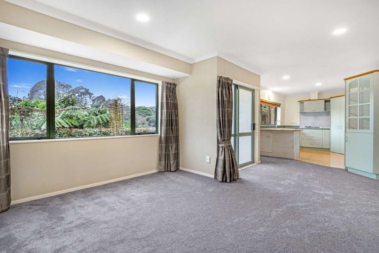 Photo of property in 24 Caulfield Place, Pukehangi, Rotorua, 3015